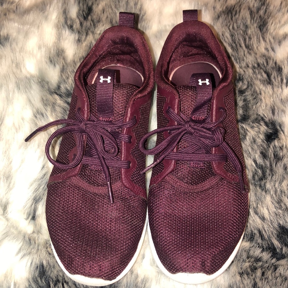 Under amour woman’s shoes